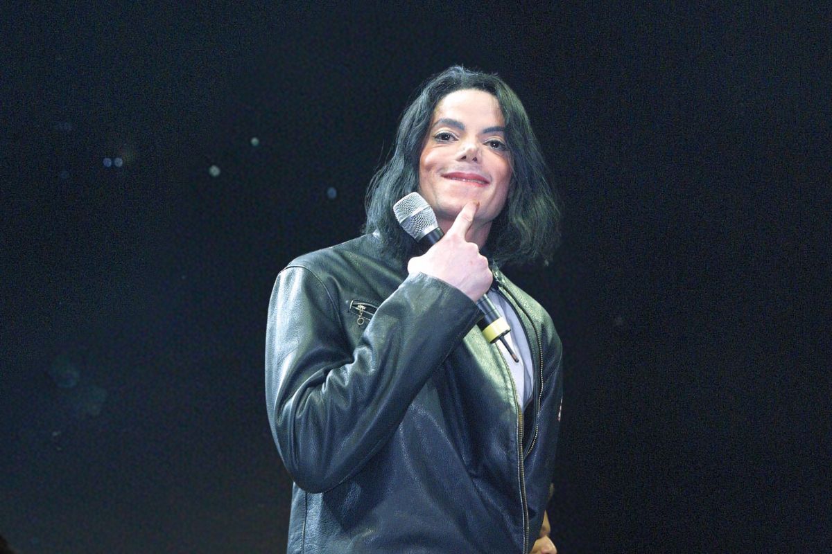 Michael Jackson Estate Faces $200M Sex Trafficking Lawsuit From Former Friends